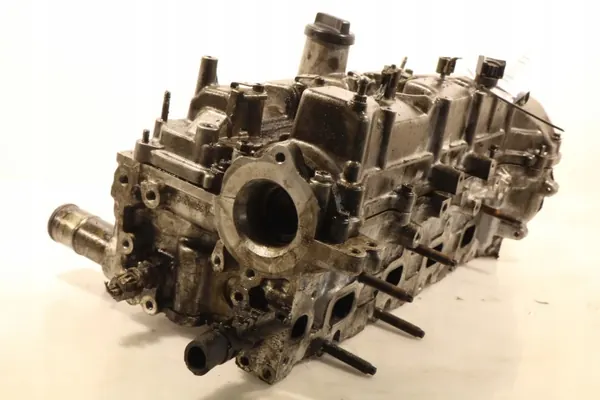 Culata de Motor Usada OEM 31K114096 para Lexus IS 2.2D image 4
