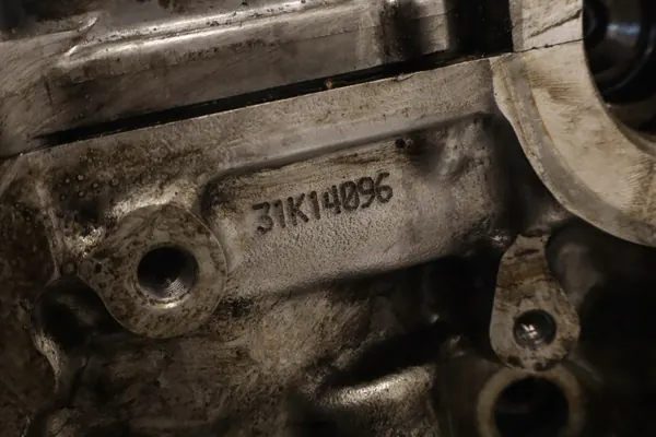 Culata de Motor Usada OEM 31K114096 para Lexus IS 2.2D image 6