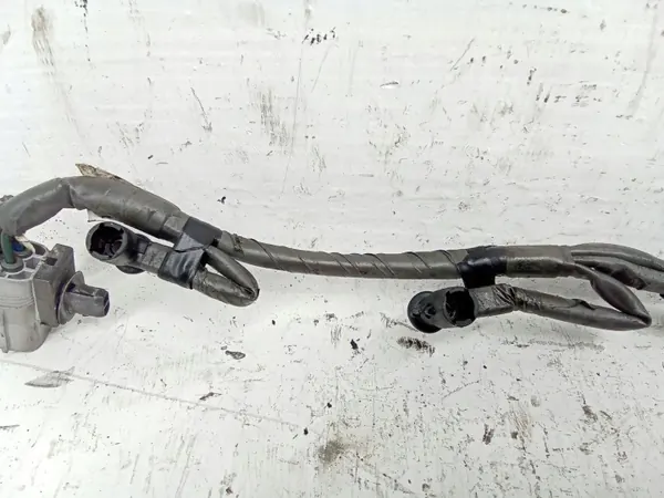 Mazda OE glödstiftkabel OEM JUR223879 - Begagnad image 4