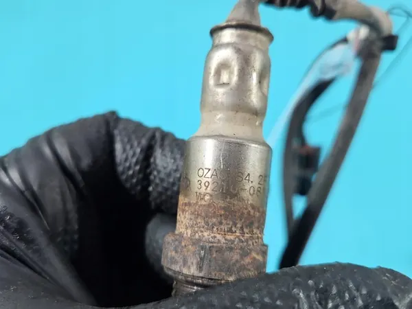 Sensor Lambda i20 III 2020- 1.2 16V (G4LF) OEM 39210-08100 image 3