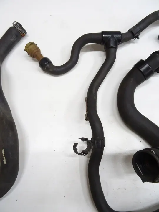 Opel OE 13251435 Vesijäähdyttimen Letku image 3