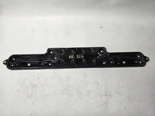 BMW X7 G07 Kiinnitystuki OEM UCHWYT WSPORNIK image 2