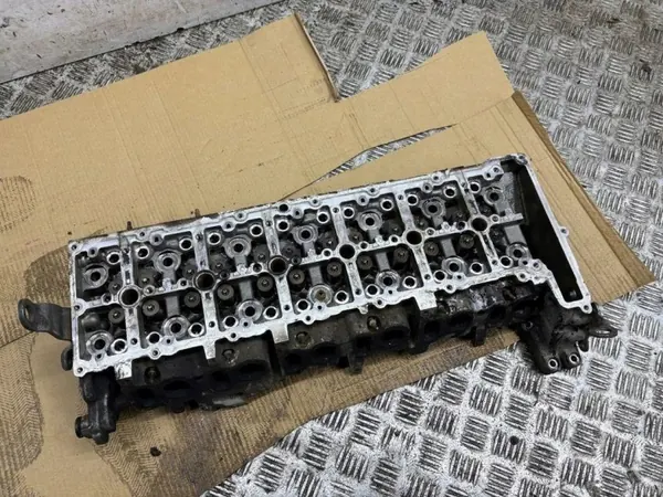 BMW Moottorin Pää OEM 155732601 5-sarja F10 3.0L image 7