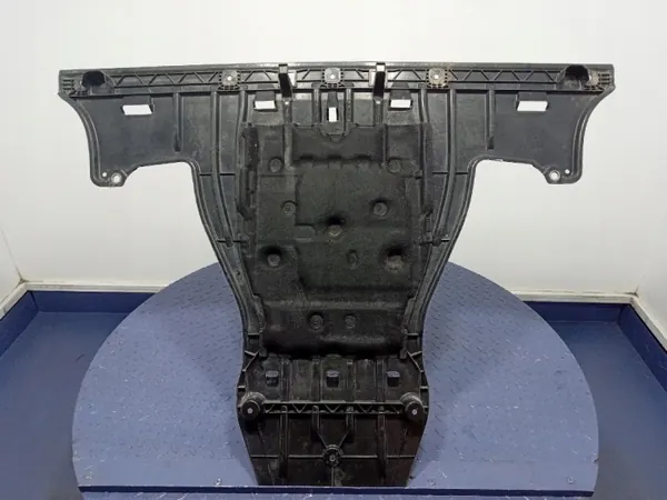 Cobertura Plástica Subchassis Skoda OE 1EA825102F image 7