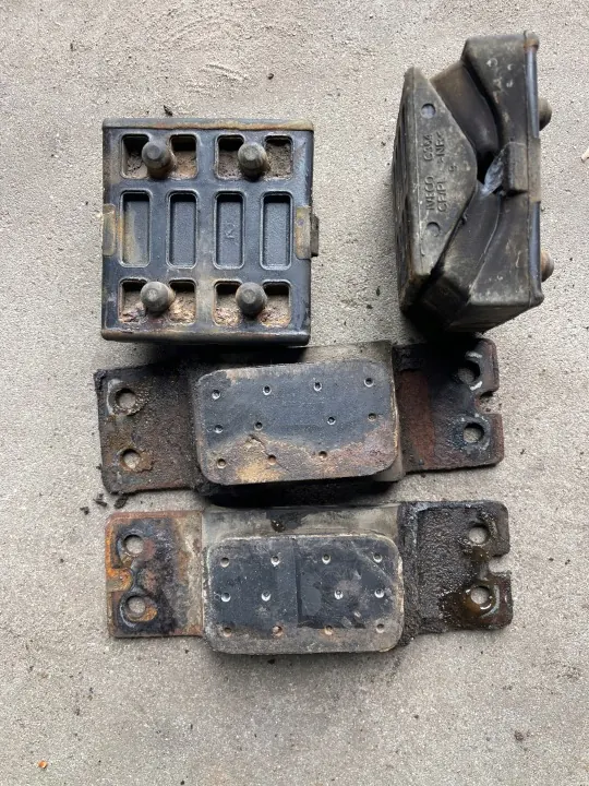 Iveco OE Främre Tvärgående Fjädringsfäste Silentblock image 2