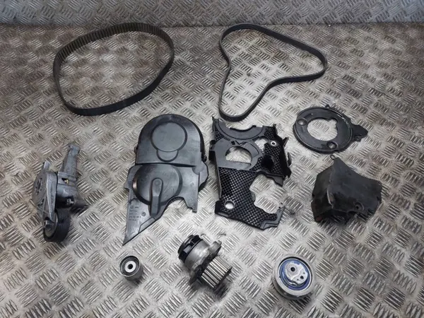 Kit de distribution OEM BSU 045109107F pour Caddy III 1.9 TDI image 2