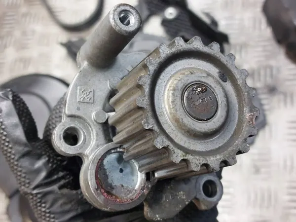 Kit de distribution OEM BSU 045109107F pour Caddy III 1.9 TDI image 8