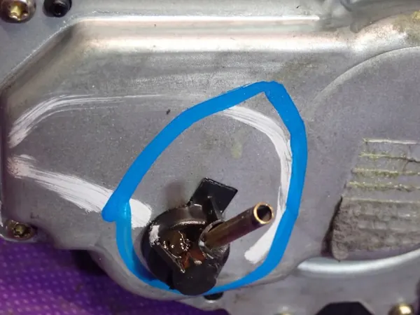 AUDI A4 B5 Kombi 94-99 Heckwischermotor 8D9955711 image 4