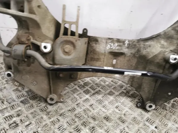 Jeep Cherokee 2015 Främre Stödräm OEM AMD147621 image 8