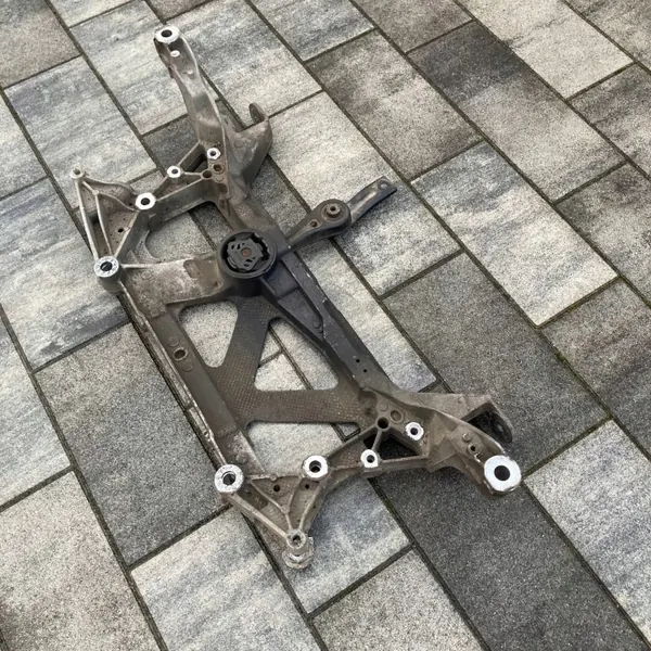 Suporte dianteiro alumínio OEM 5Q0199369G - Usado image 8