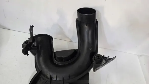 OEM 8201300154 Résonateur d'air pour Renault Scenic III 1.2 TCE image 5
