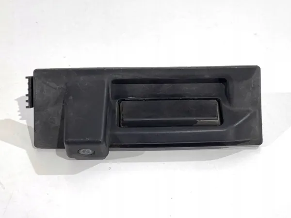 Tirador de portón OEM 97061342502 Porsche Panamera 09-17 image 2