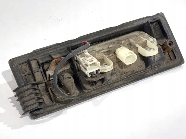 Tirador de portón OEM 97061342502 Porsche Panamera 09-17 image 3