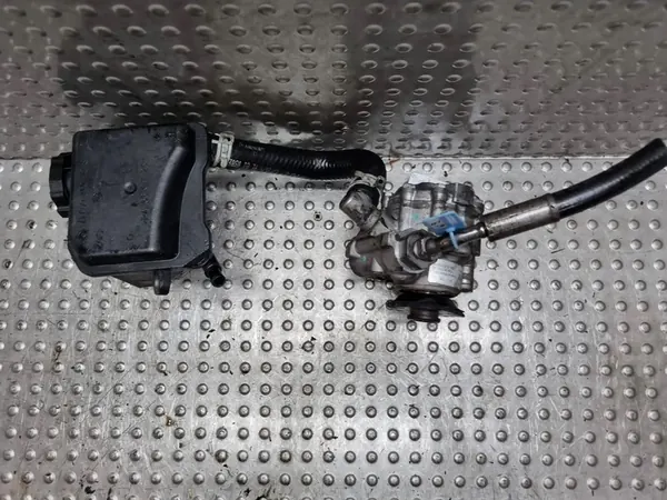 Servostyrningspump A0034669301 MERCEDES W164 W209 W639 W906 image 2