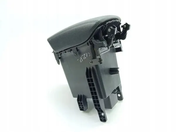 Reposabrazos túnel central OEM 846903Z900 Hyundai i40 image 3