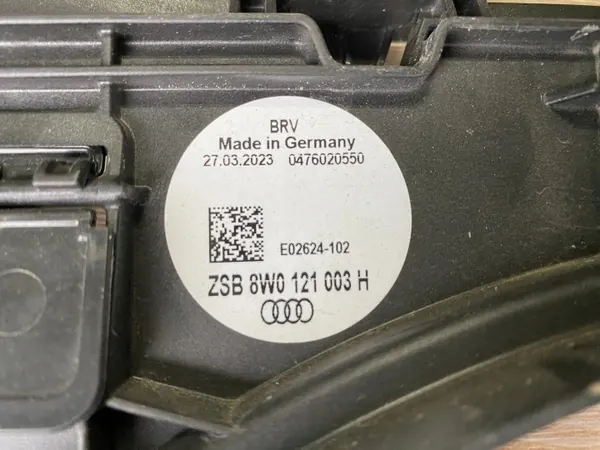 OEM 8W0121003H Boîtier Ventilateur Avant Audi A4 B9 image 3
