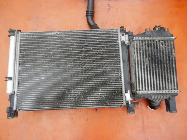 Kit Radiateur Eau Intercooler OEM pour Clio IV 1.5DCi image 2