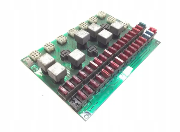 OEM 1618770 Volvo Plaque à fusibles PCB image 3