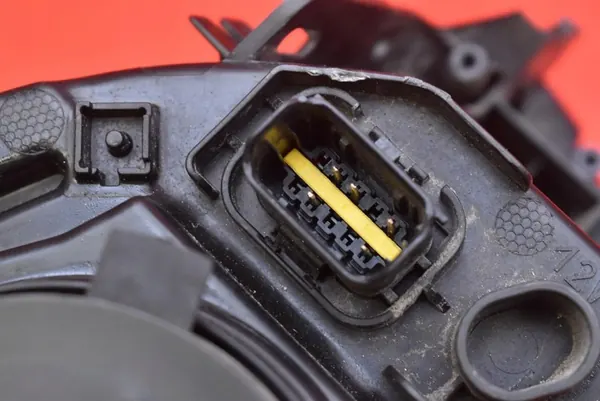 Linker koplamp Peugeot 508 2010-2014 OEM 9678393180 image 8