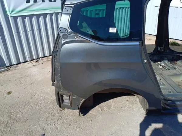 OEM Wrakowisko-19588- Achter Rechter Spatbord Peugeot 5008 image 2