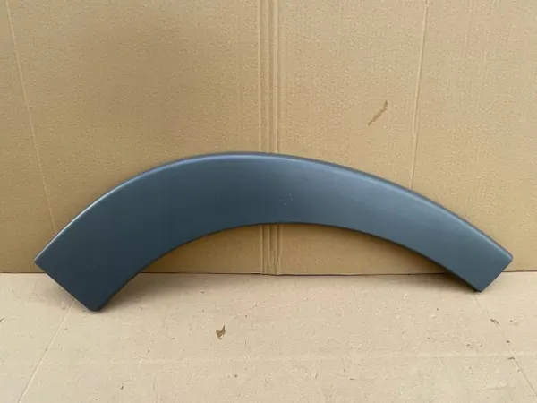 Couvercle de marche droit Mercedes Actros MP3 OEM A9436660737 image 2