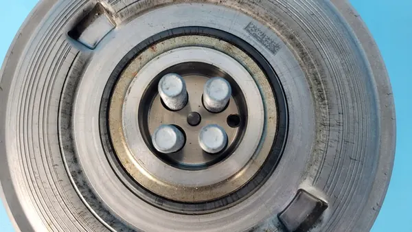 BMW 2' F44 GRAN COUPE Polia do virabrequim 8687695 image 6