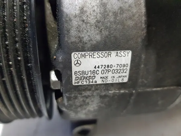 MERCEDES W207 W204 2.2 CDI COMPRESOR AIRE ACONDICIONADO A0008302700 image 7