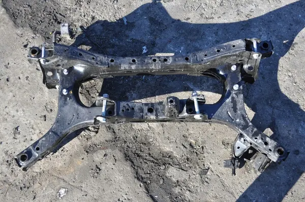 TOYOTA C-HR II Trave di Sospensione Posteriore 25R image 4