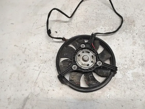 AUDI A6 C5 2.5 TDI Kylarrubrik 8D0959455J image 3