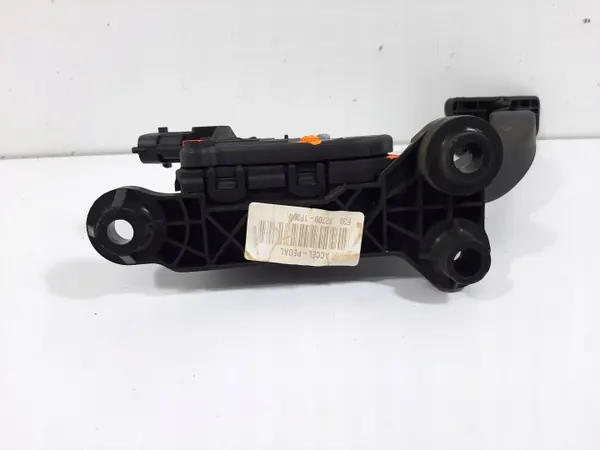 Pédale d'accélérateur Kia Sportage 2.0CRDI OEM 327001F300 image 9