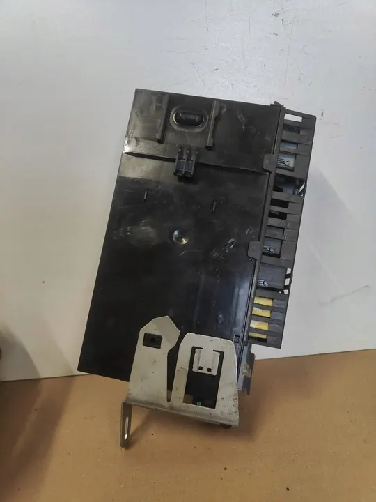 Módulo de Computadora SAM BSI Mercedes E-Class W211 A0035450001 image 2