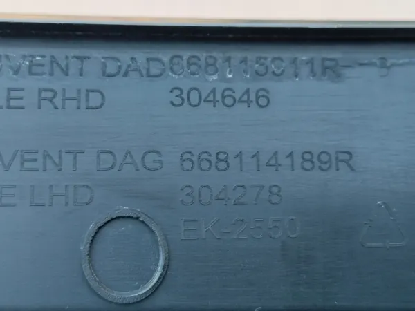 Renault OE ylä tuulilasin tiiviste OEM 668115911R F image 4
