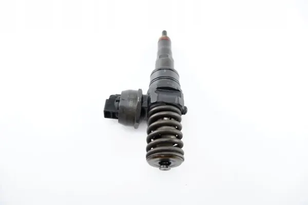 Pompe à carburant Bosch d'occasion OEM 0414720215 image 4