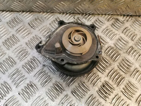 Mini One - Cooper Coupe R56 Vattenpump OEM 7545958 image 2