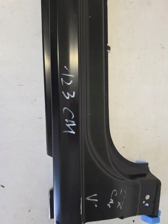 OEM 1666081680 Rechte Vorderschwelle Opel Corsa F image 4