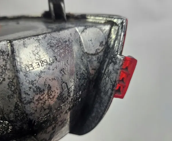 Dacia Sandero II takaoikea sumuvalo OEM 0338900 image 7
