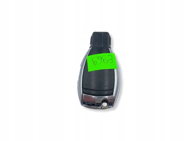 Llave Mercedes OEM UHP2255 - 2 Botones Plata Pez image 6