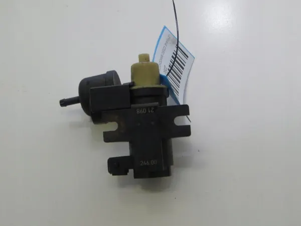 Soupape de sous-pression turbo OEM 360169609 Opel Astra J image 8