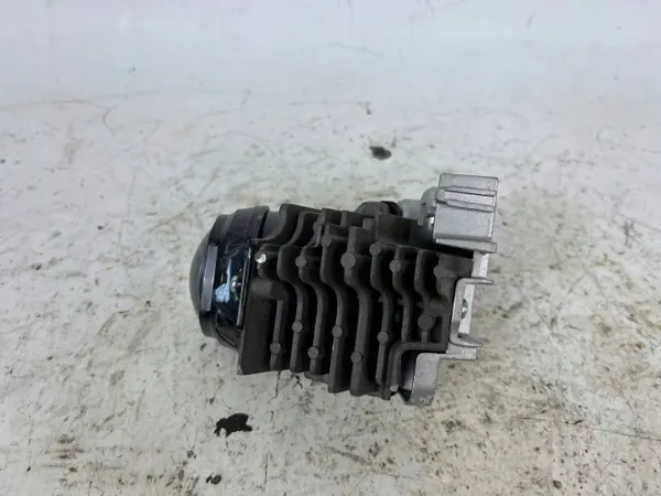 Phare KIA Stinger Pièce OEM 12345 - Occasion image 6
