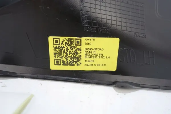 Hyundai OEM 86595-N7GA0 Tira Parachoques Delantera Izquierda image 5