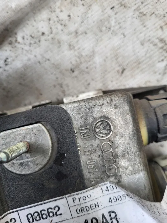 Levier de Vitesse OEM 1K0711049AR pour Audi A3 8P image 5