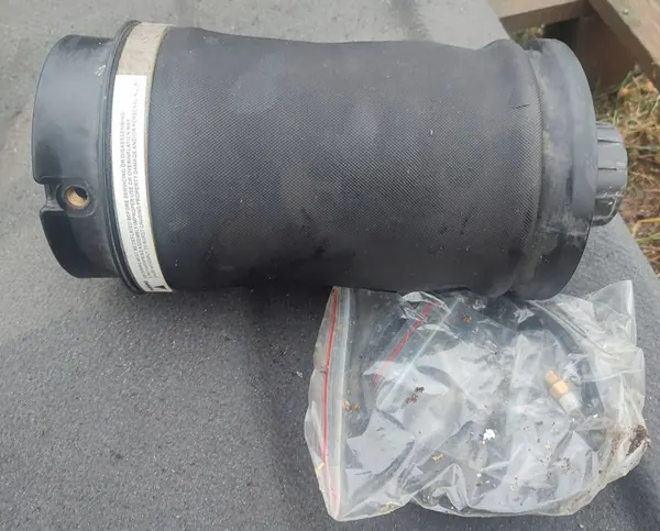 Ressort pneumatique OEM A1643200225 Arrière Mercedes image 2