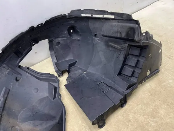 Nissan Qashqai II J11 Front Right Wheel Arch OEM image 4