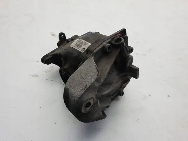 Diferencial trasero BMW 2 F22 F23 7599466 image 5