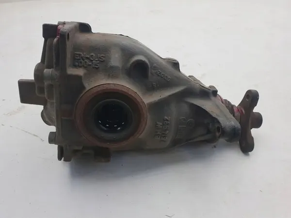 Diferencial trasero BMW 2 F22 F23 7599466 image 7