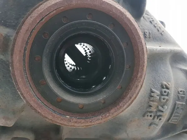 Diferencial trasero BMW 2 F22 F23 7599466 image 9
