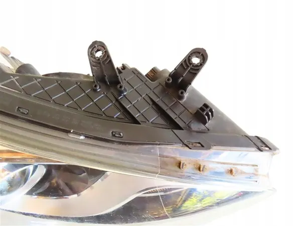 Oikea etuvalo Hyundai i30 II 2011-2014 OEM image 4