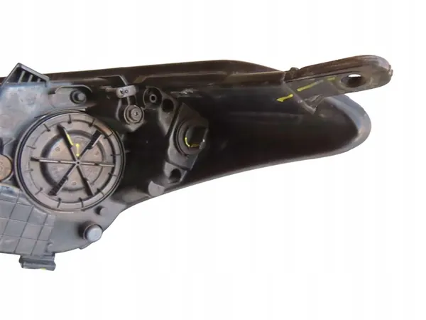 Oikea etuvalo Hyundai i30 II 2011-2014 OEM image 9