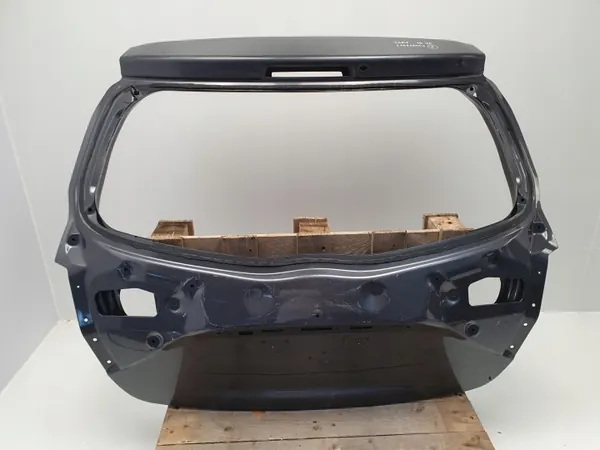 OEM ACR934 achterklep voor Toyota Yaris III Lift image 3