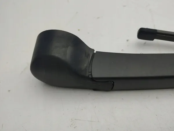 Skoda Octavia Mk4 2022 Rear Wiper image 3